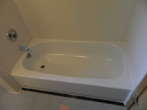 White Bathtub